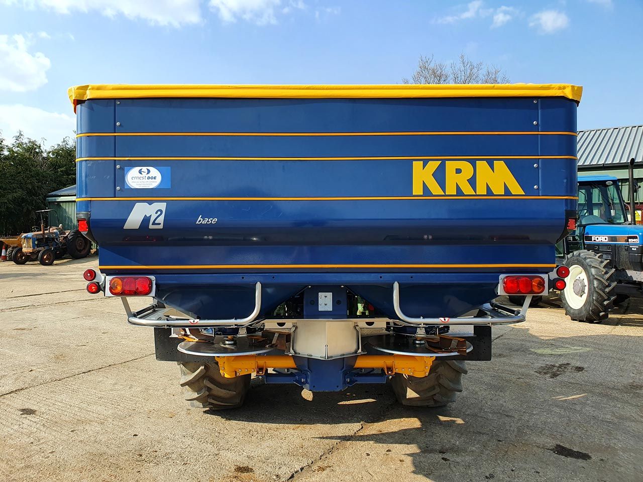 2015 KRM M2 D fertiliser spreader