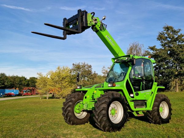 Forklifts & Telehandlers