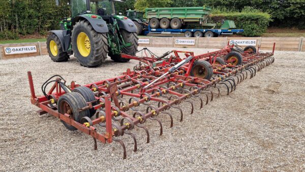 Vaderstad NZ 9.7m Springtine Cultivator