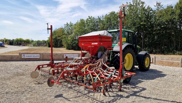 2003 Kverneland 4.8m TS Tine Drill