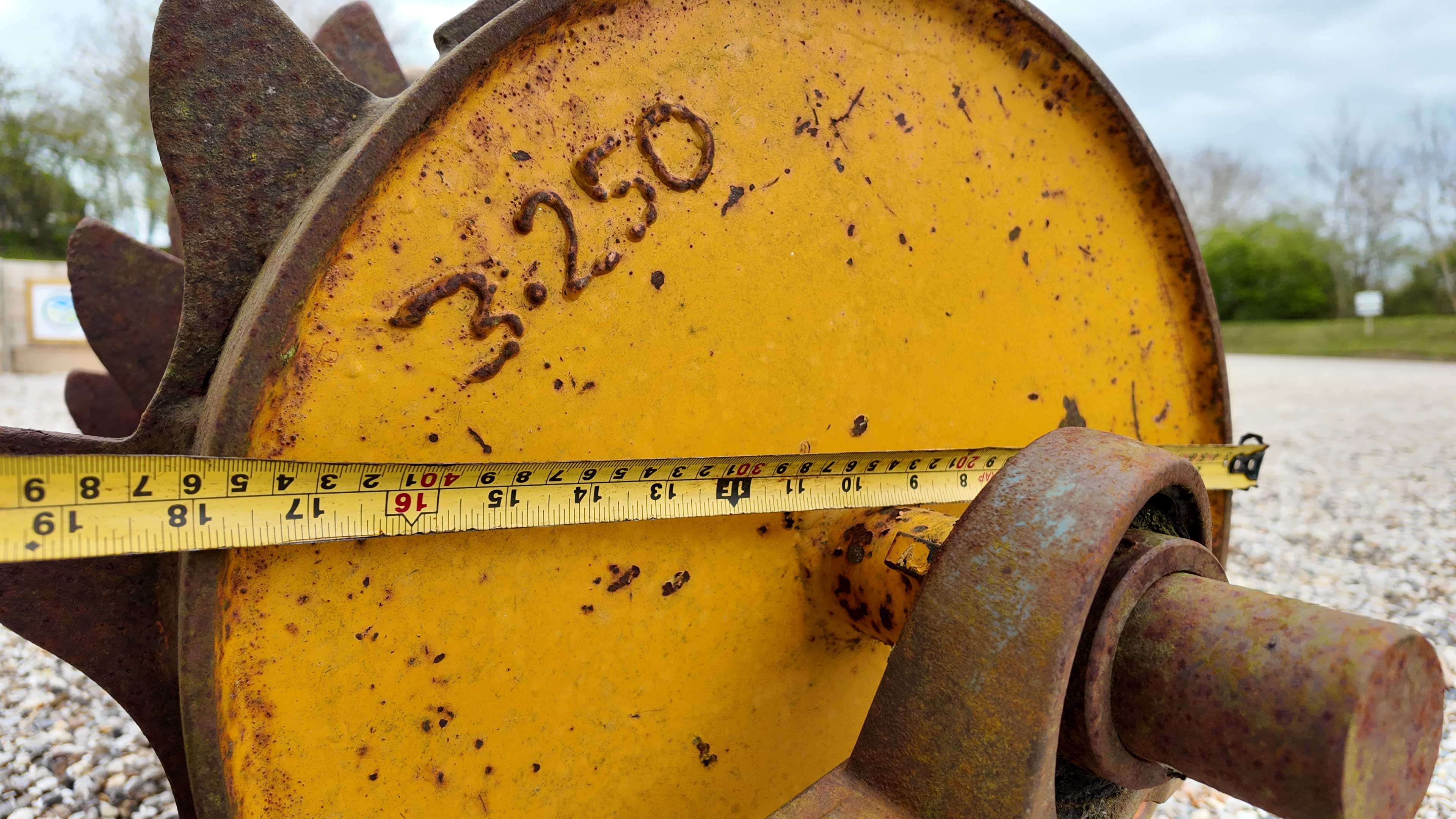 Cousins 3.25m Toothed Packer Roller, Used Agricultural Machinery ...