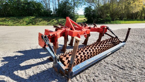 Tim Howard 3.5m 5 leg subsoiler