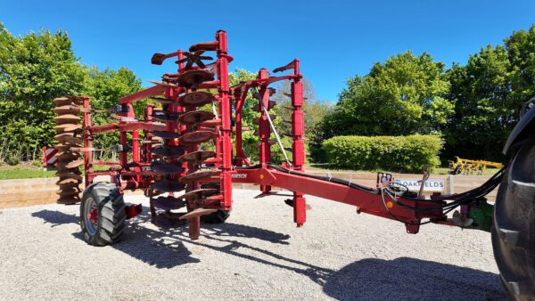 2015 Horsch Terrano 4MT