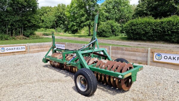 1994 Cousins 4m Land Packer