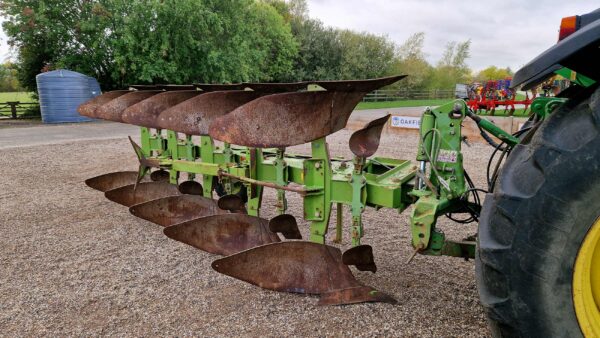2015 Dowdeswell 120 MA 5(4+1) Furrow Plough