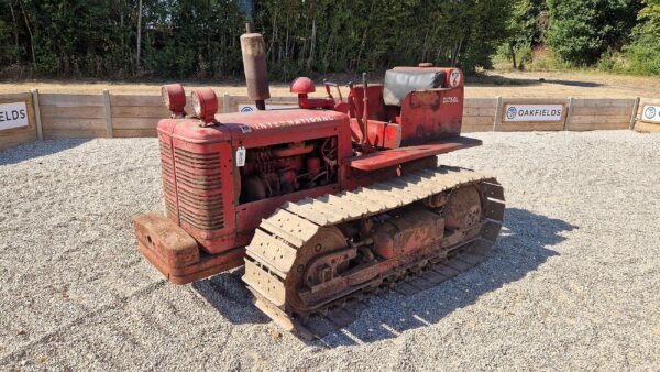 1956 International BTD-6 Crawler