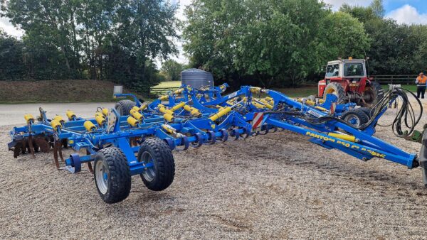 2020 Farmet Fantom FX850 Classic 8.5m Cultivator