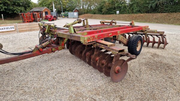 Pettit 88 Series 4m Disc Harrows