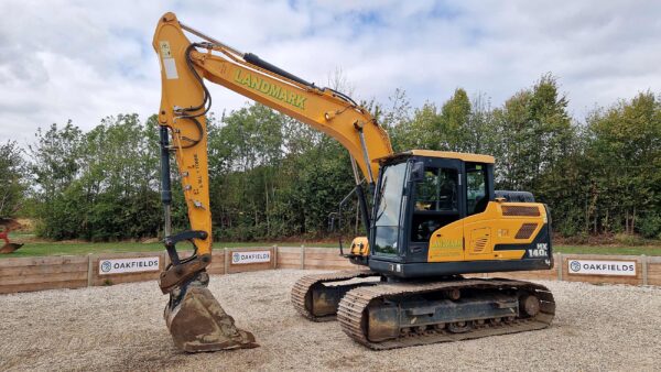 2018 Hyundai HX140 SL 14 ton Excavator