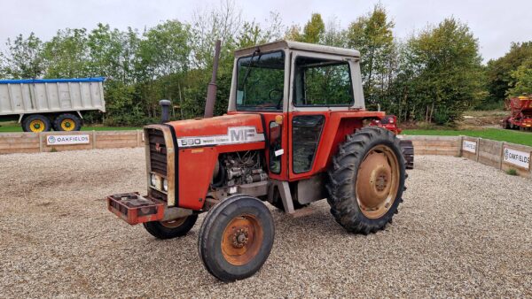 1977 Massey Ferguson 590 Multi-Power 2WD Tractor