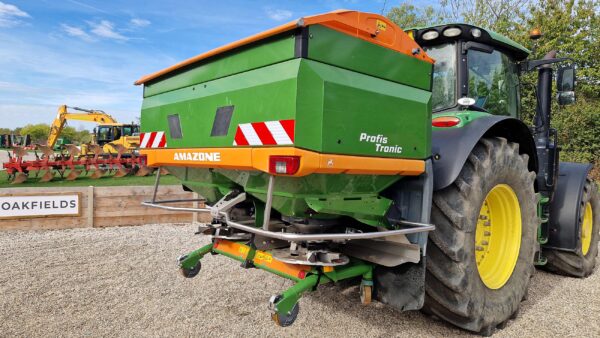 2018 Amazone ZA-TS 2600 Profis Tronic Fert Spreader
