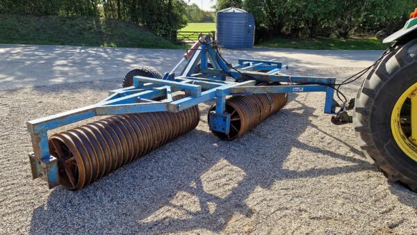Edlington 6m Vertical Fold Rolls
