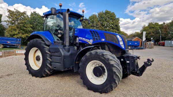 2013 New Holland T8.330 4WD Tractor