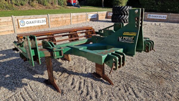 Cousins V-Form 2.25m 3 leg subsoiler