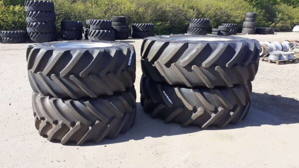 Michelin VF650/65R42 and VF600/60R30 take-off wheelset to suit Case Puma