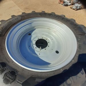 Michelin VF650/65R42 and VF600/60R30 wheelset - Image 4