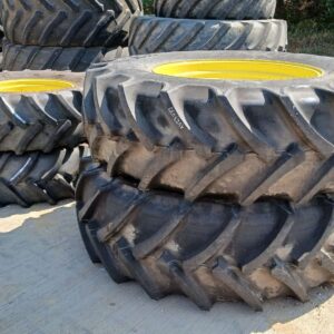 Mitas 520/85R38 and 420/70R28 wheelset on fixed John Deere rims