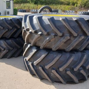 Take-off set of 650/75R38